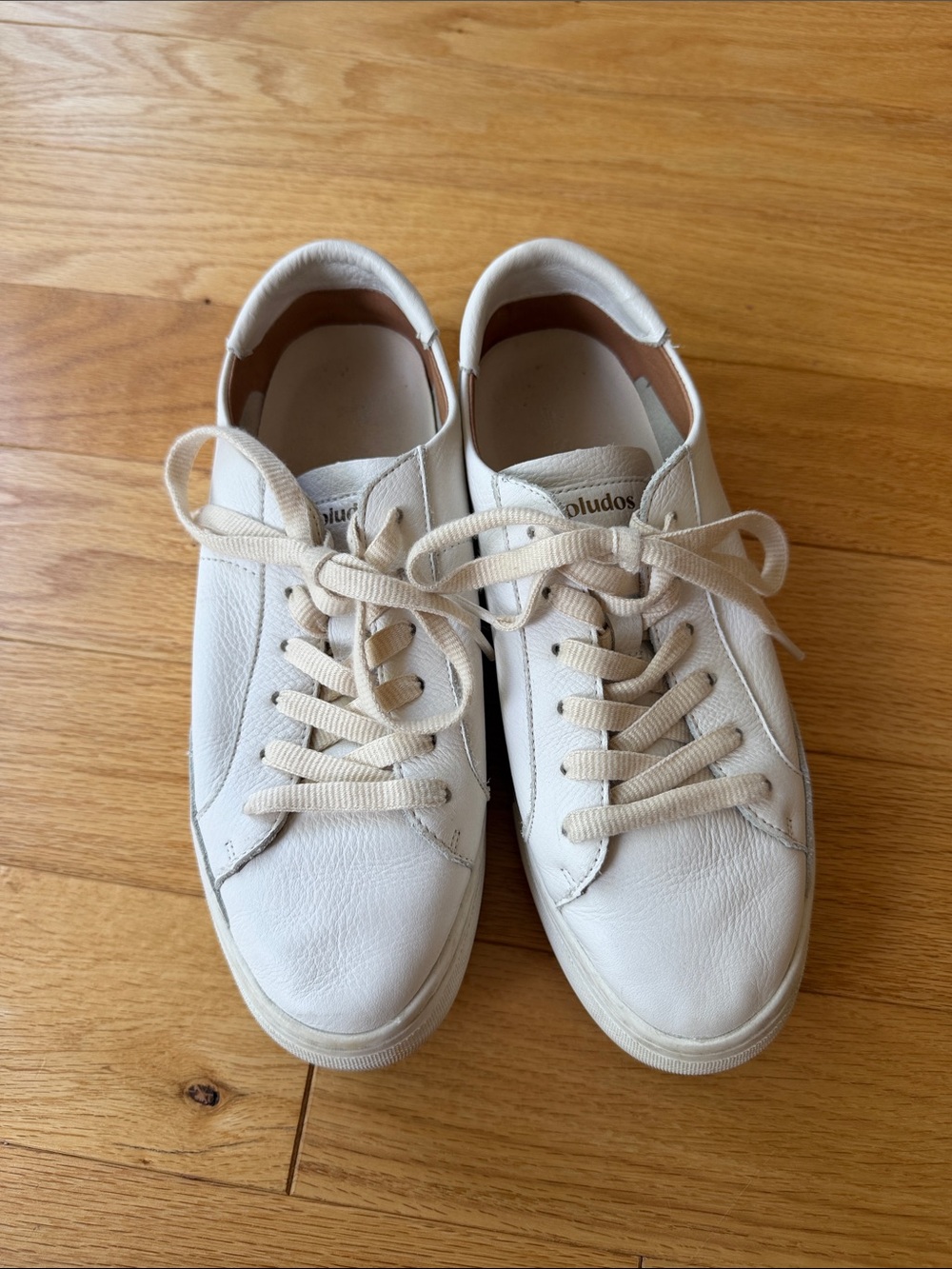 Women’s Soludos Leather Sneakers - Comfortable Everyday Style
